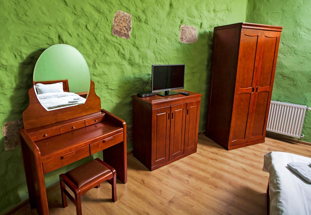 Royal Batoni Hotel Kvareli Room photo