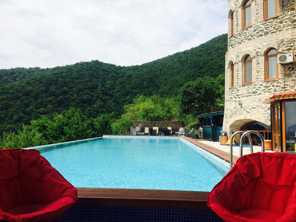 Royal Batoni Hotel Kvareli Exterior photo