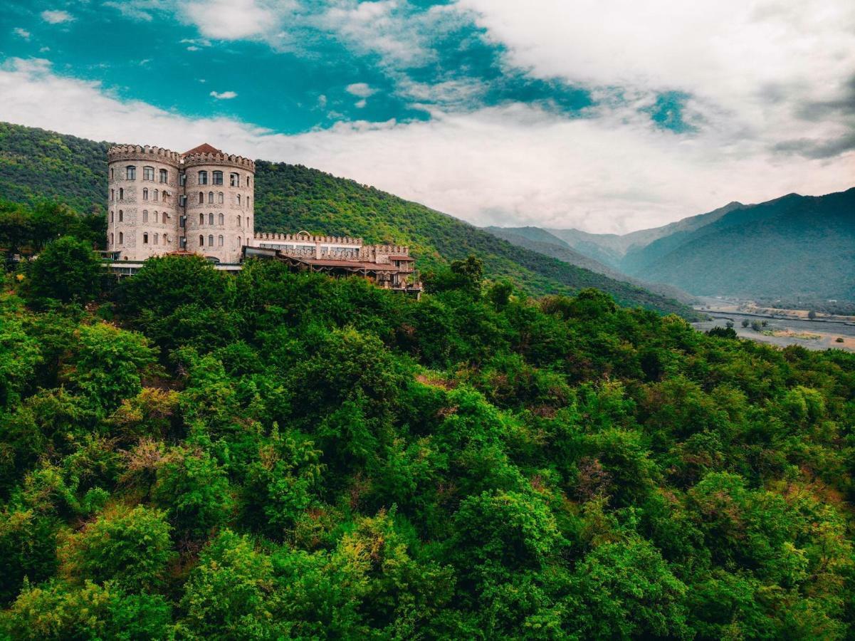 Royal Batoni Hotel Kvareli Exterior photo